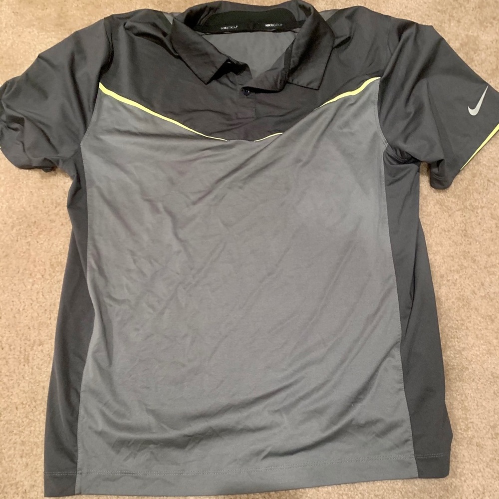 Men’s Collared Grey Short Sleeve Golf Shirt